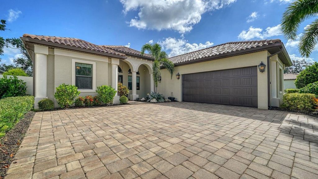 Photo of 3526 Trebor Lane, Sarasota, FL 34235 (MLS # A4665926)