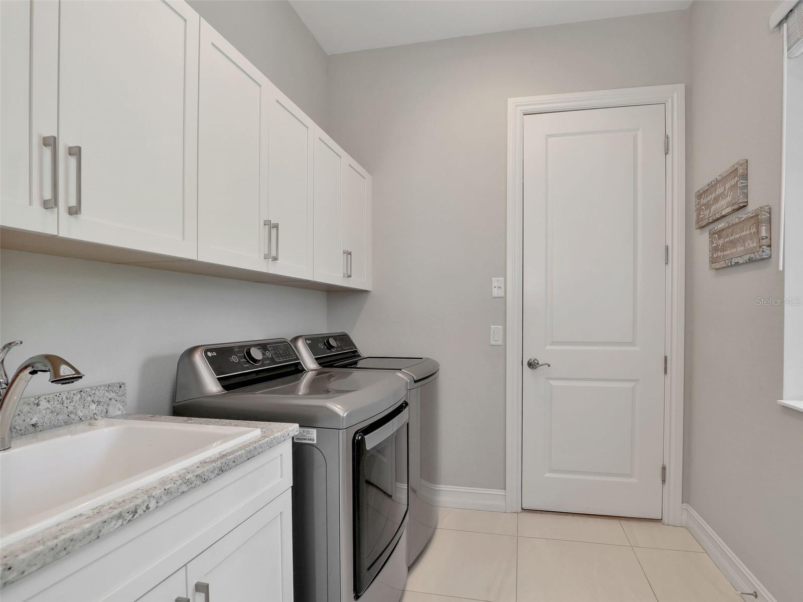 HIDDEN HARBOR ESTATES - Residential