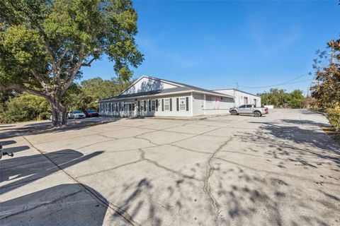 320 S TUBB STREET OAKLAND FL 34760