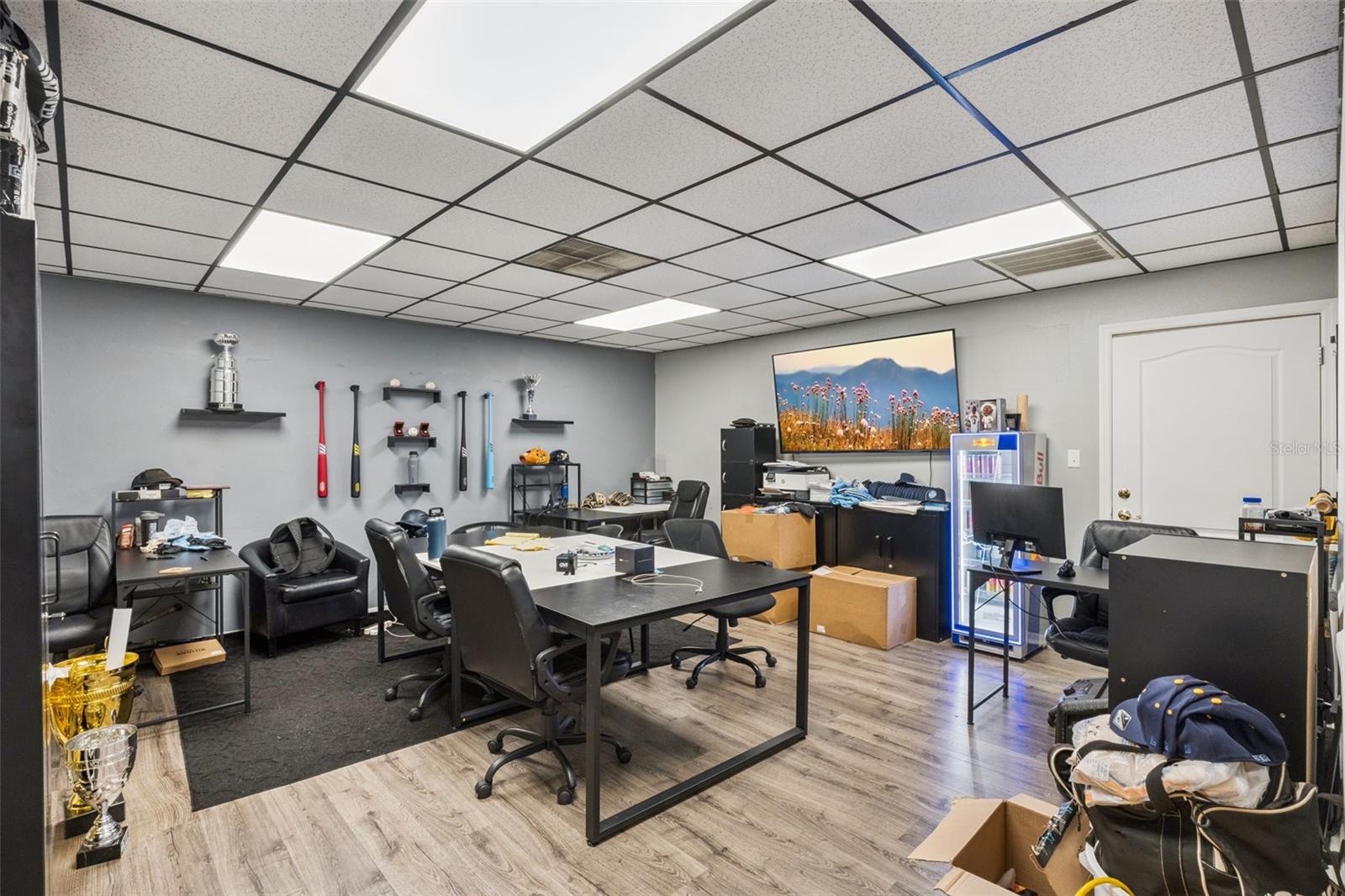 RYAN COURT - Commercial Sale