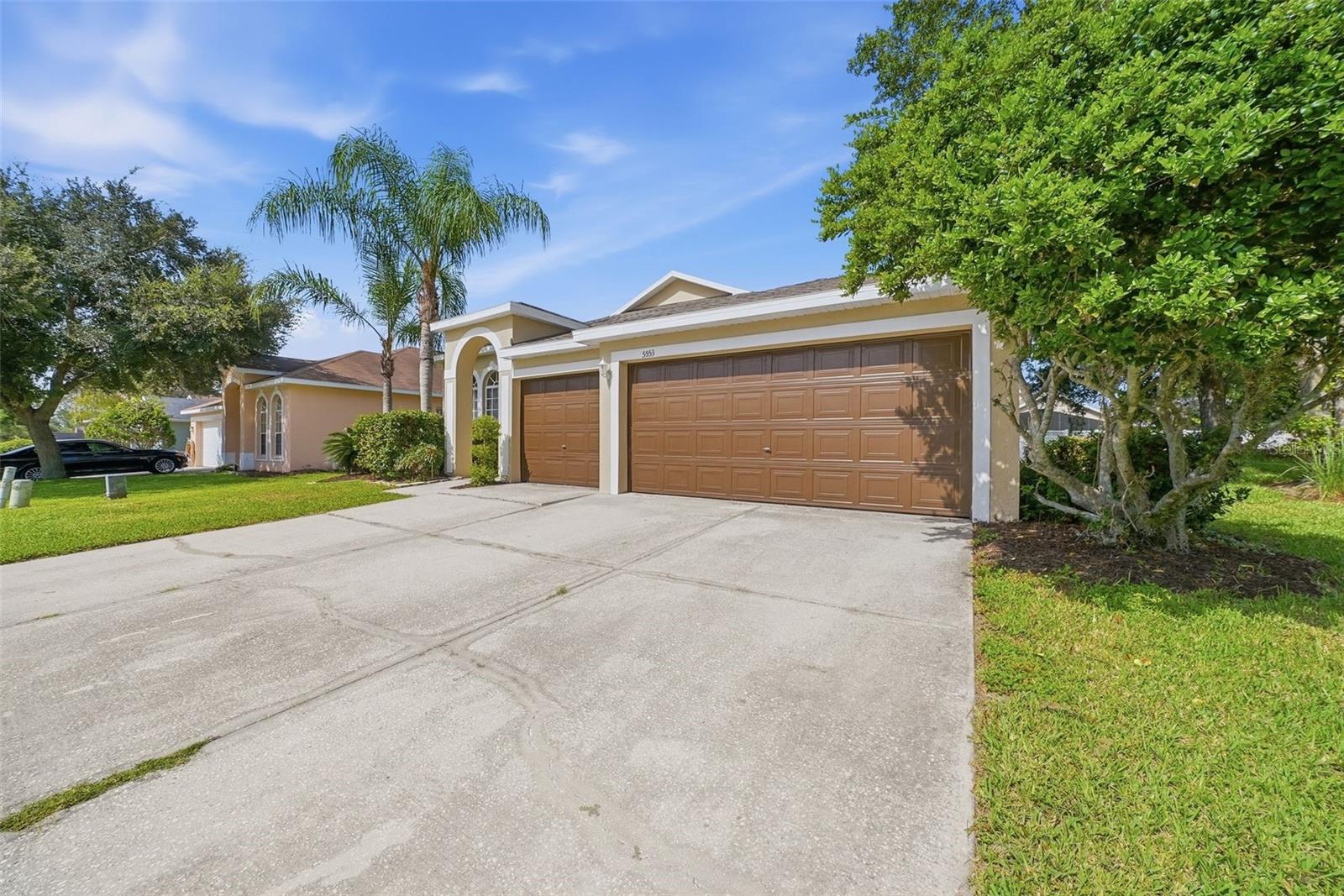 5553 BRADDOCK DRIVE
