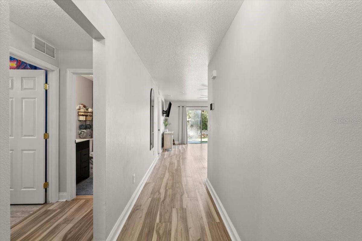 5304 CORDGRASS BEND LANE