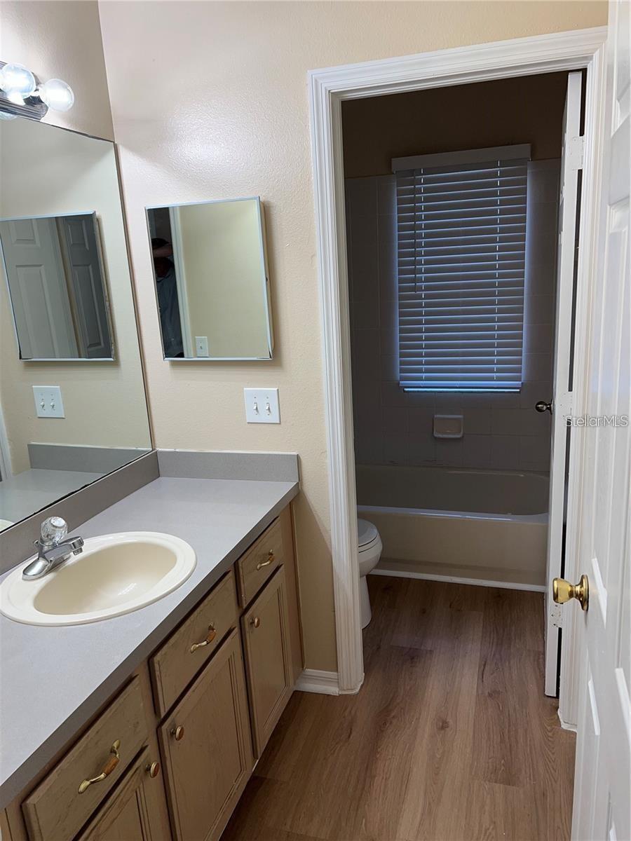 THE ESTATES AT WHITE TROUT LAK - Residential Lease