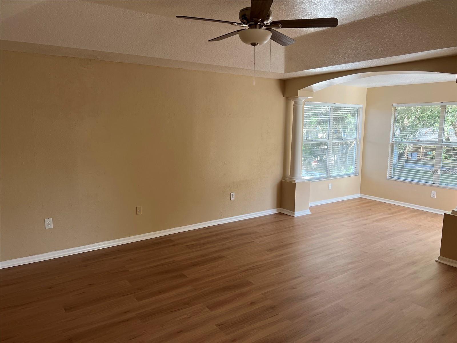 THE ESTATES AT WHITE TROUT LAK - Residential Lease