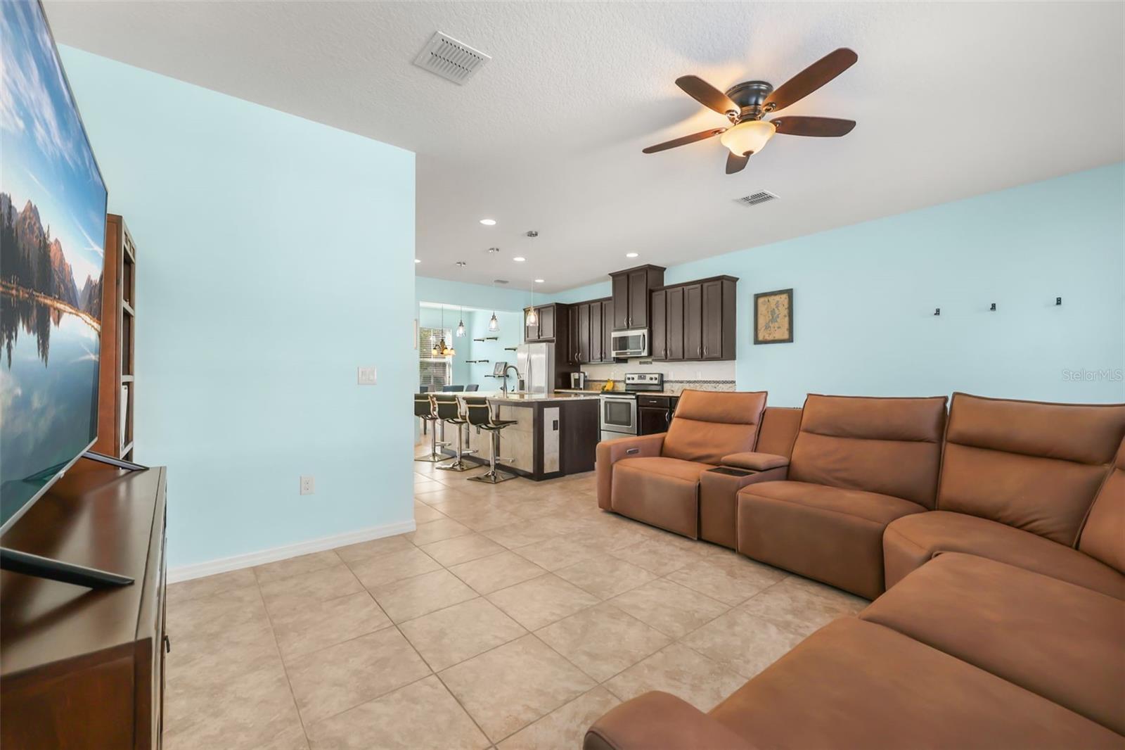 8163 RED STOPPER LANE