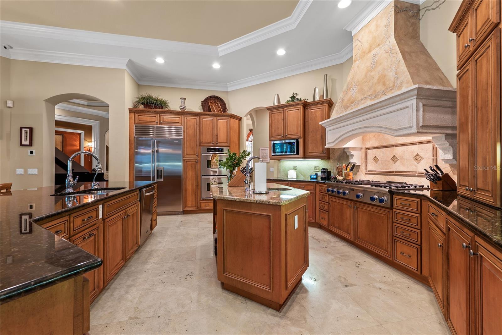 HIGHLANDS OF INNISBROOK - Residential