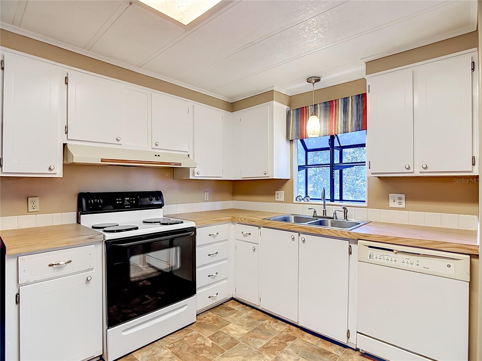 CUNNINGHAM ESTATES - Residential