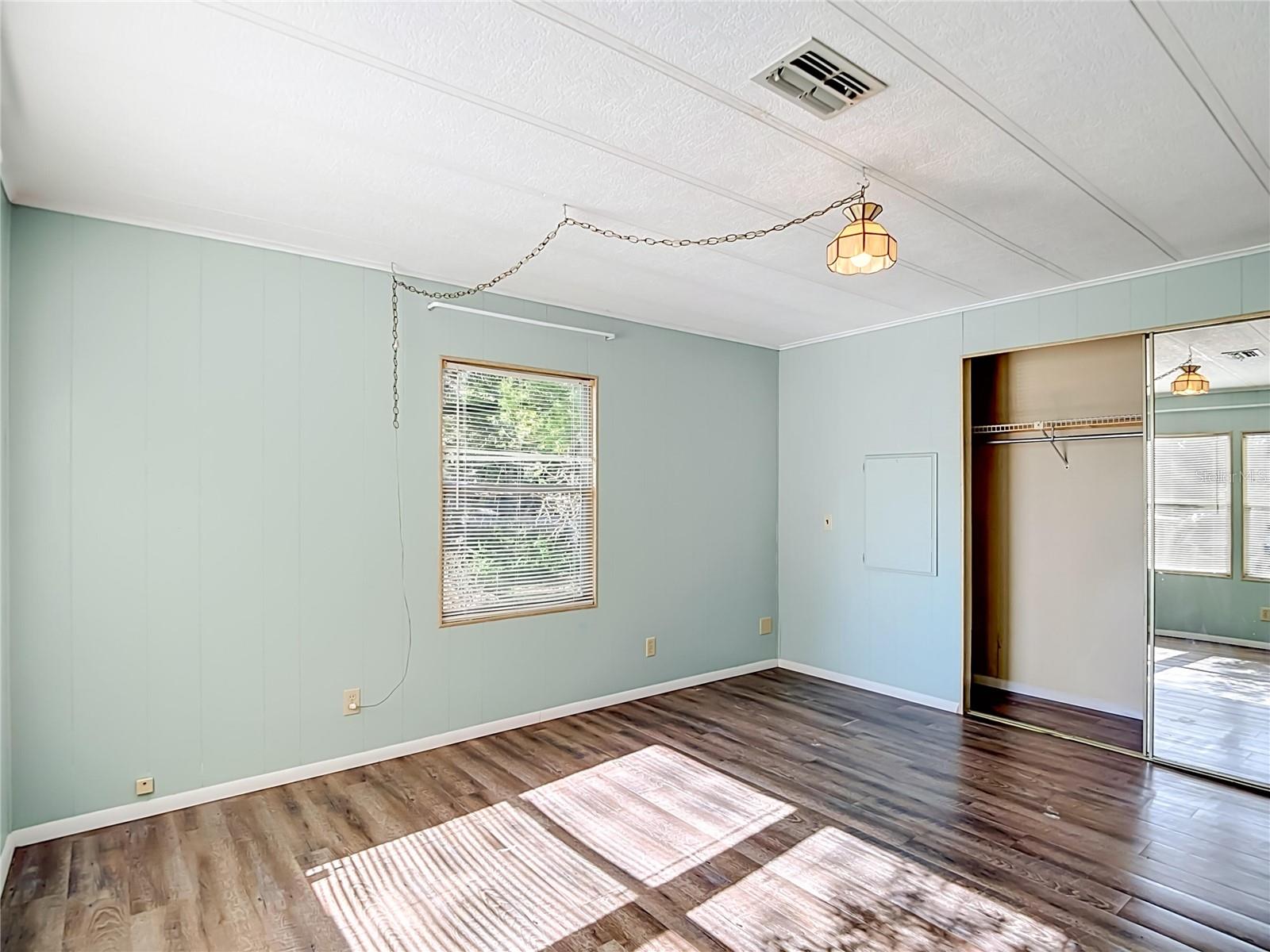 CUNNINGHAM ESTATES - Residential