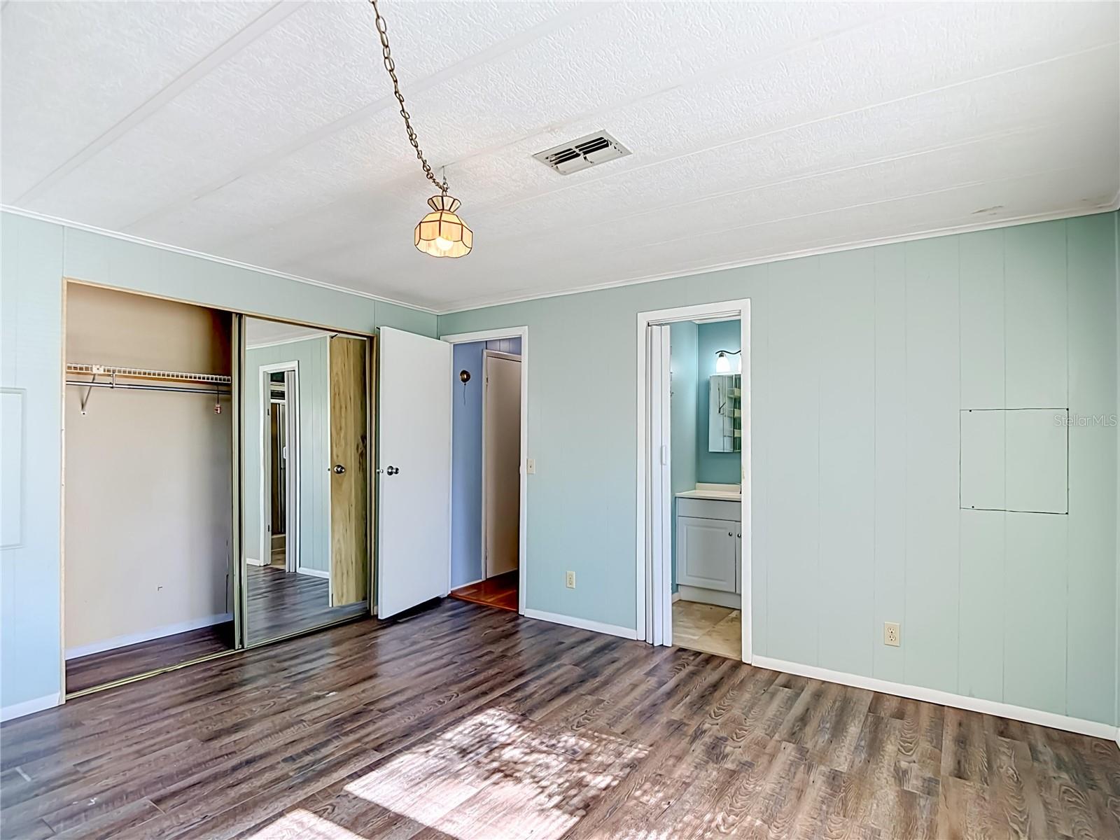 CUNNINGHAM ESTATES - Residential