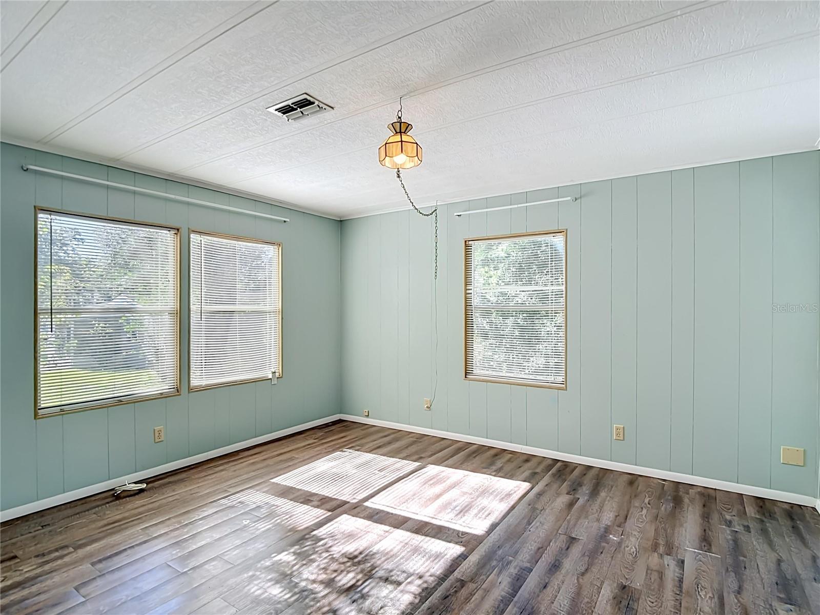 CUNNINGHAM ESTATES - Residential