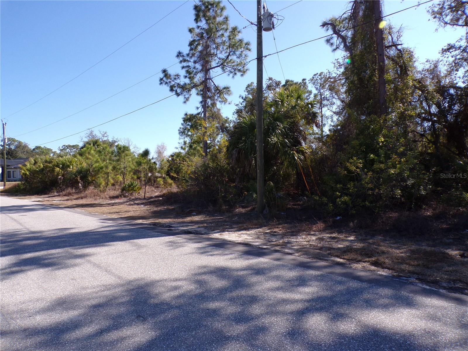 PORT CHARLOTTE SUB 33 - Land