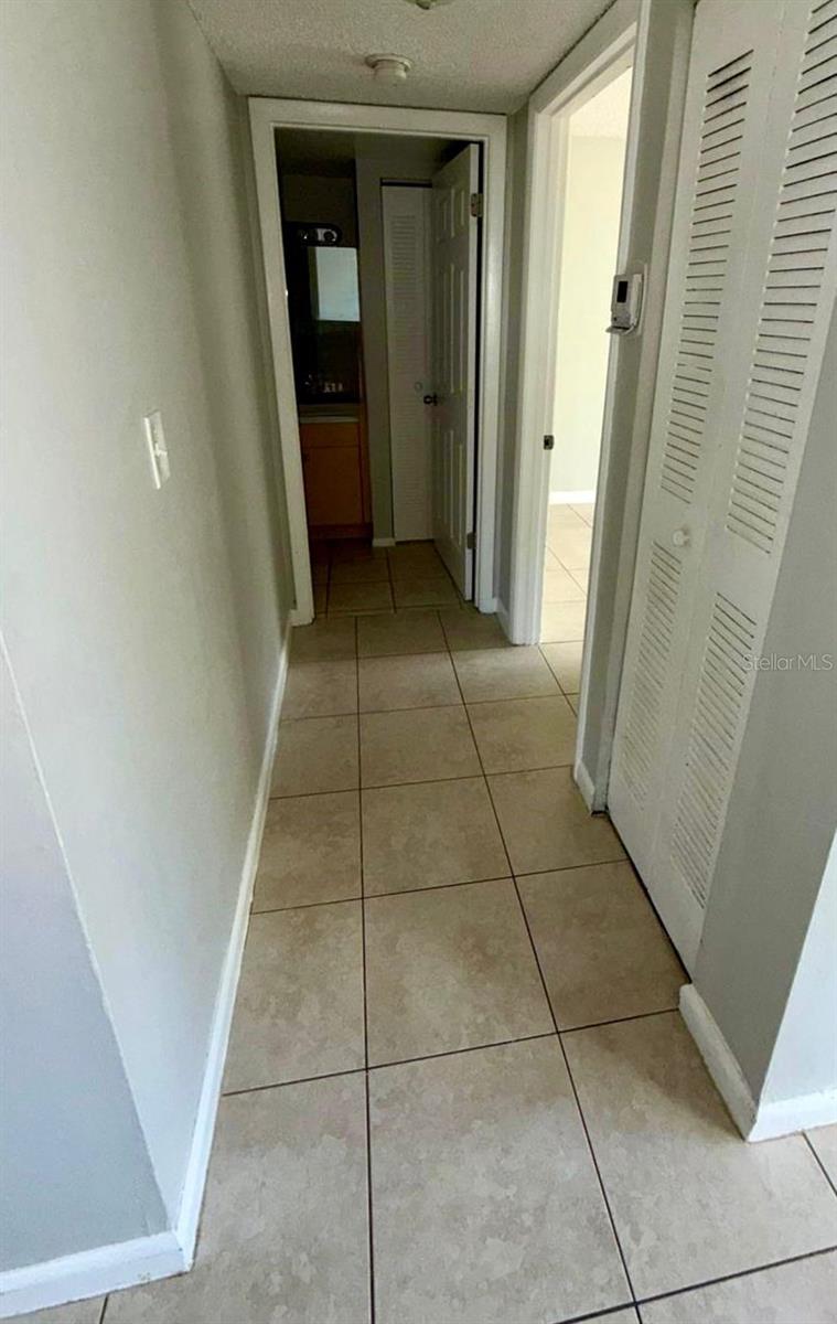 ST ANDREWS PALM BEACH CONDO 03 - Residential Lease