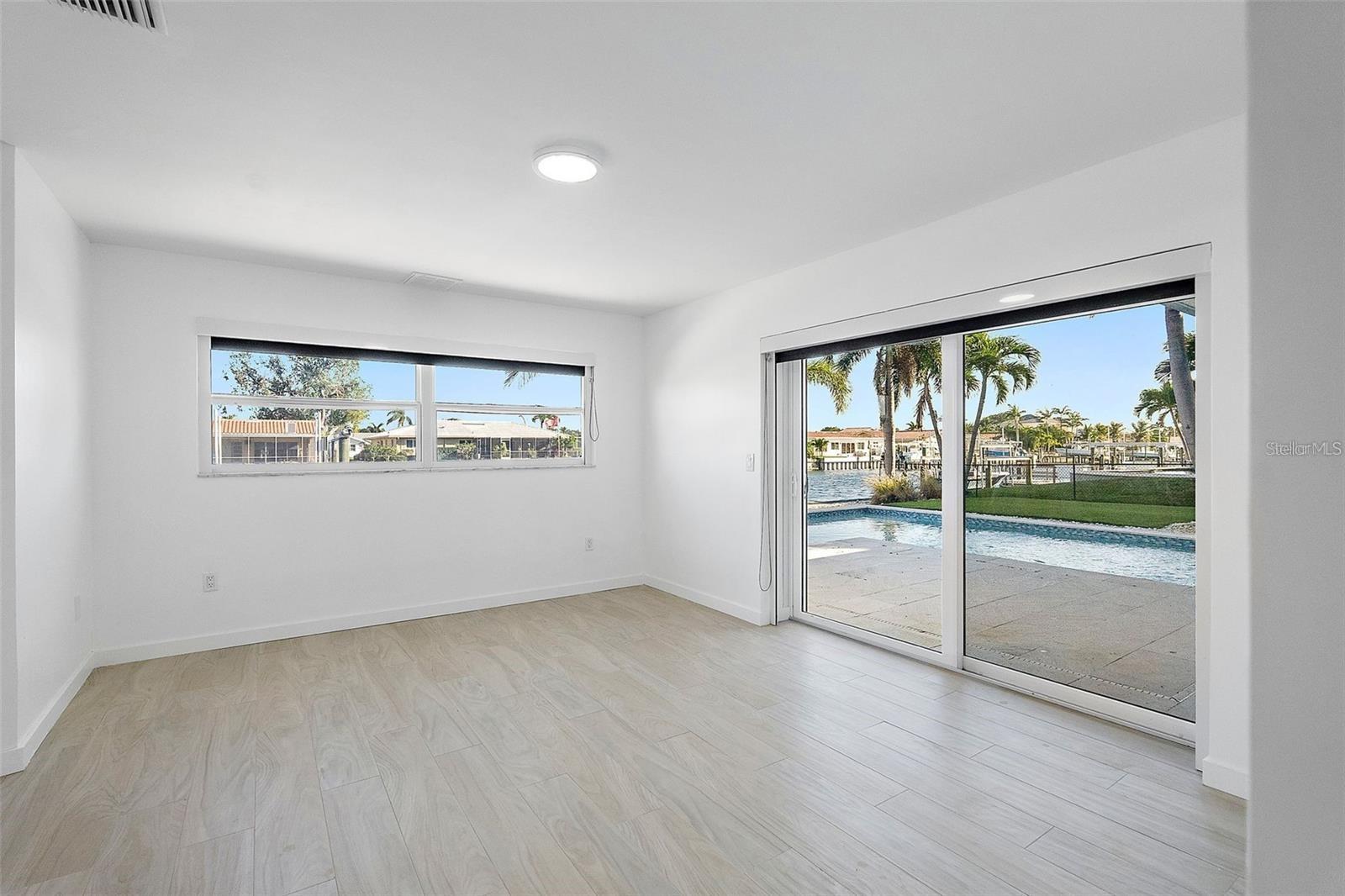 VENETIAN ISLES - Residential