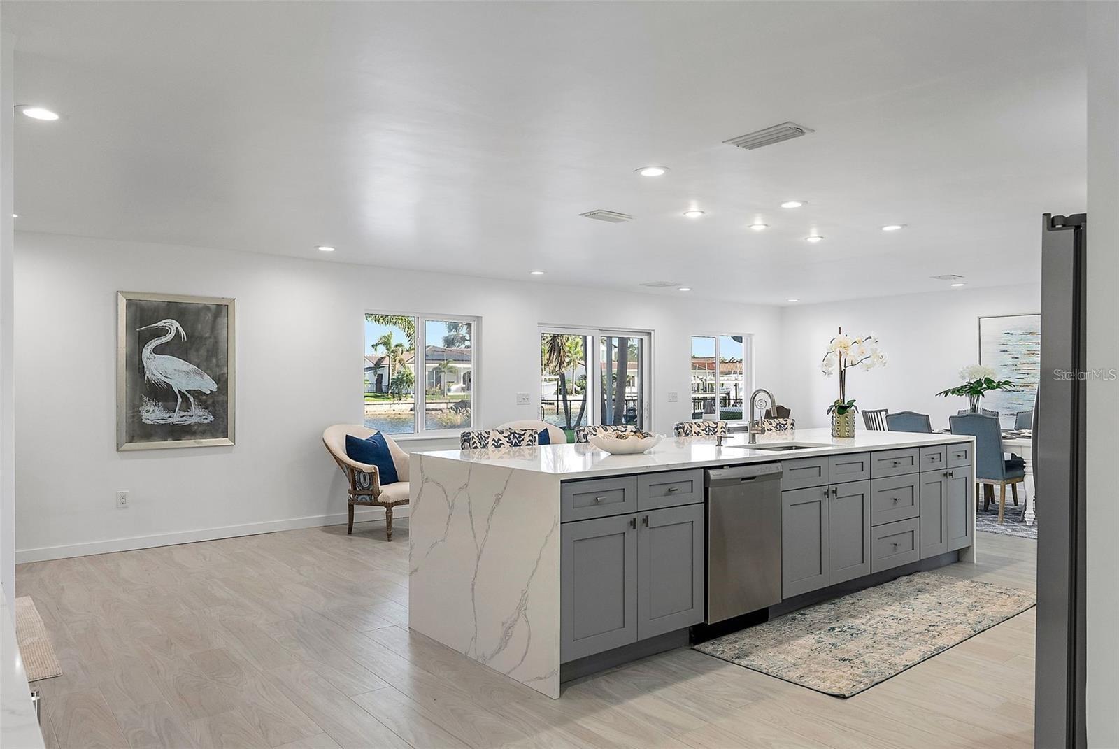 VENETIAN ISLES - Residential