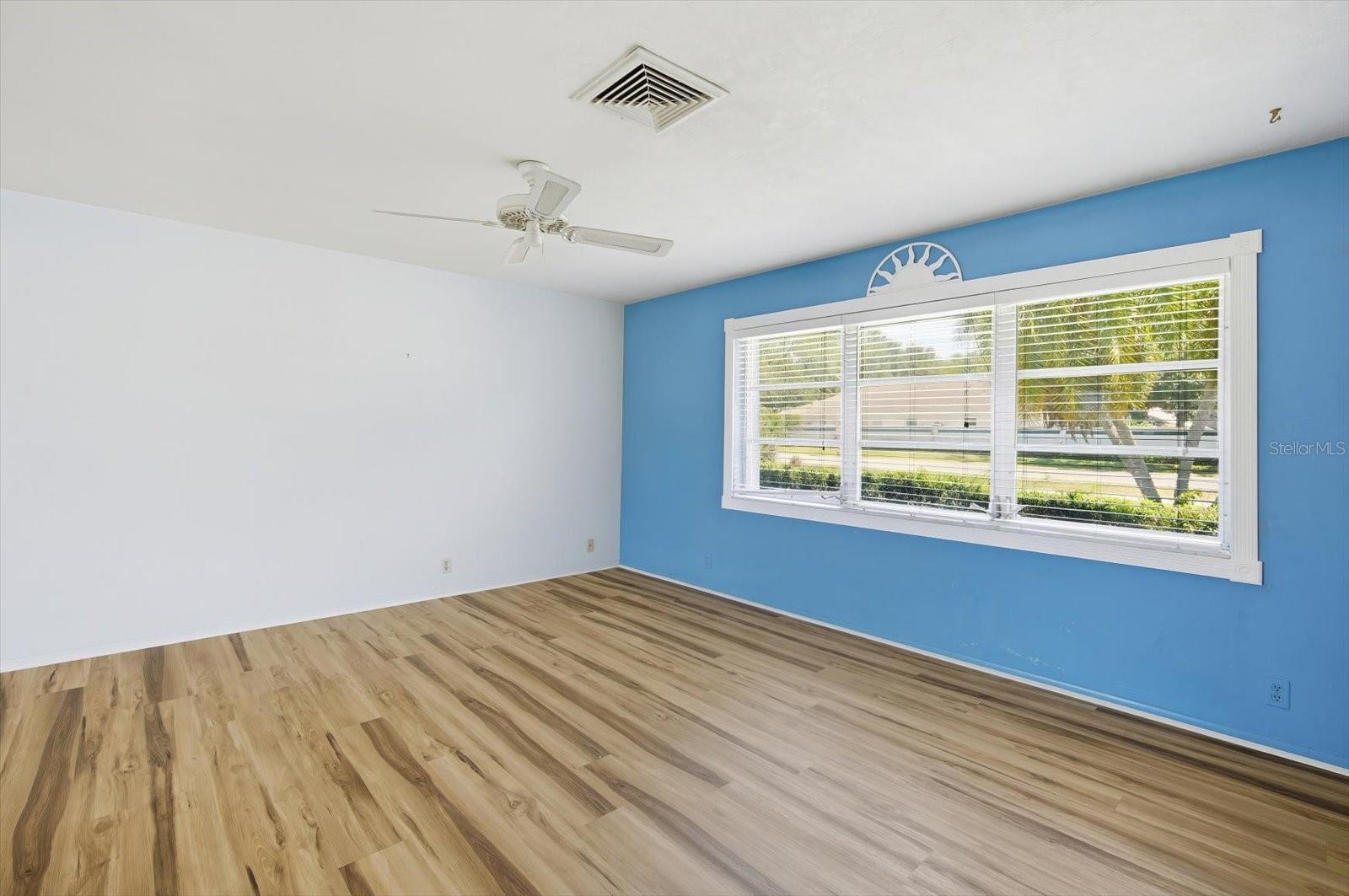 SUN HAVEN - Residential