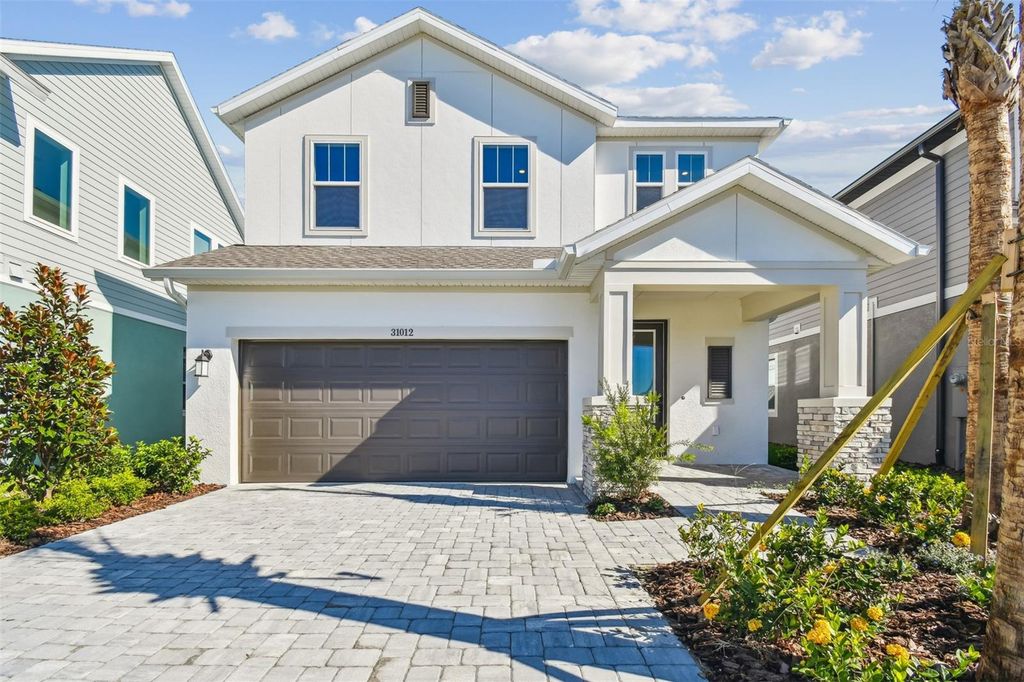 Photo of 31012 Pendleton Landing Circle, Wesley Chapel, FL 33545 (MLS # TB8410933)