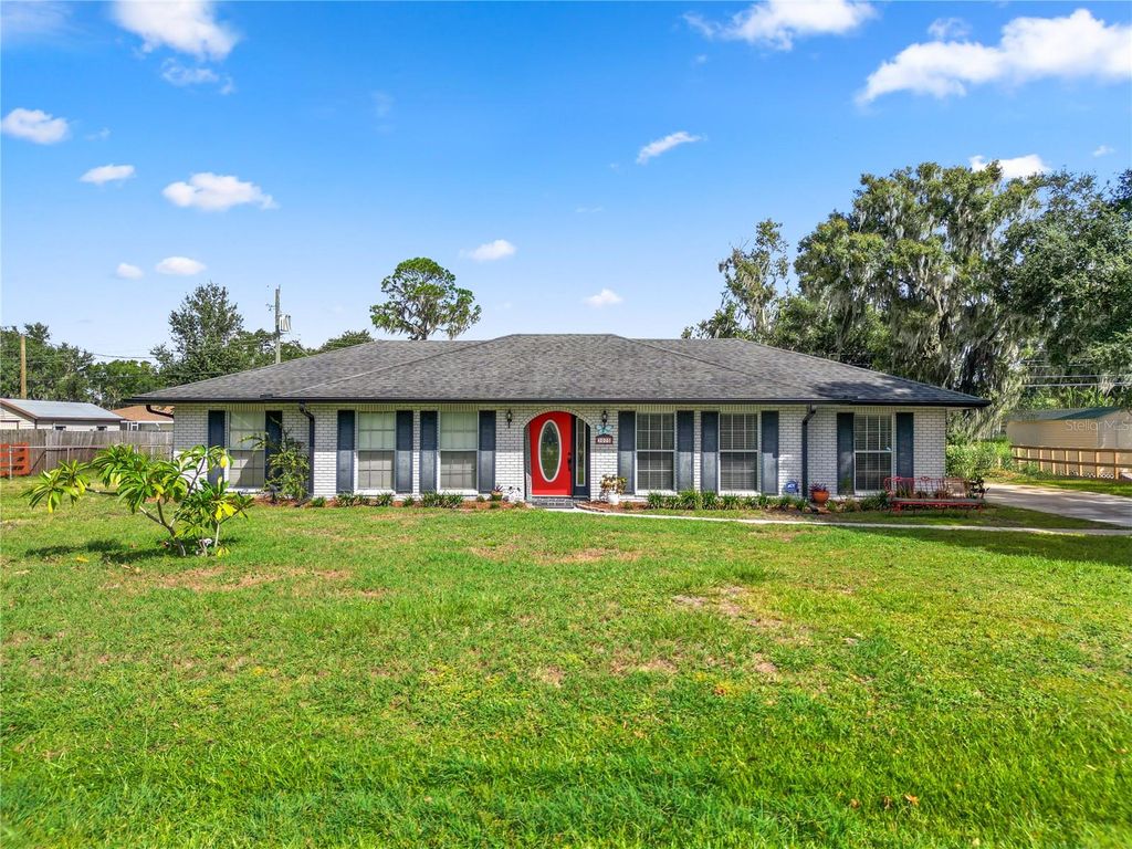 Photo of 3075 Flamingo Lane, Mulberry, FL 33860 (MLS # L4956472)