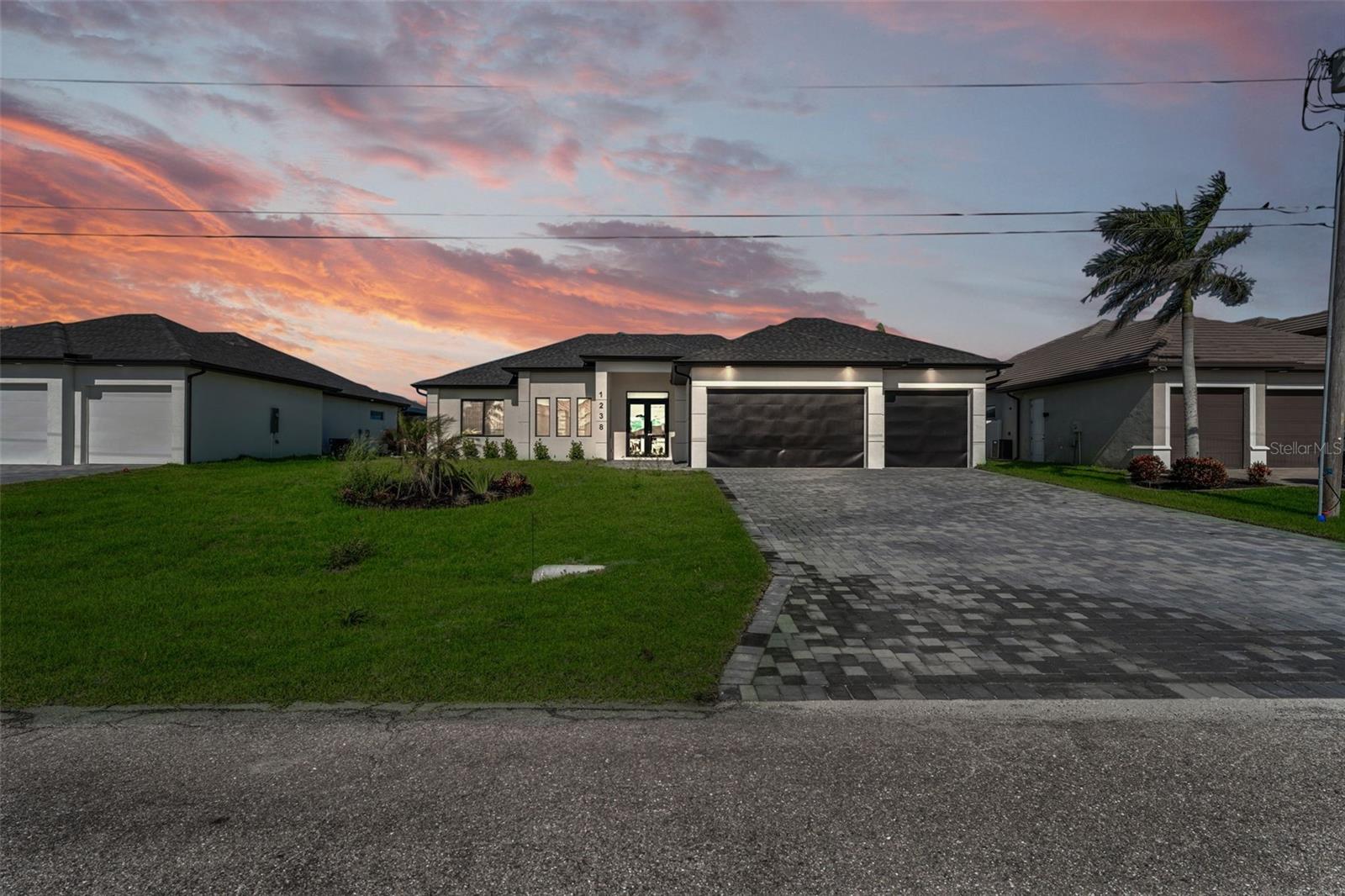 CAPE CORAL UNIT 83 BLK 5158 PB 23 PG 50 LOTS 12 + - Residential