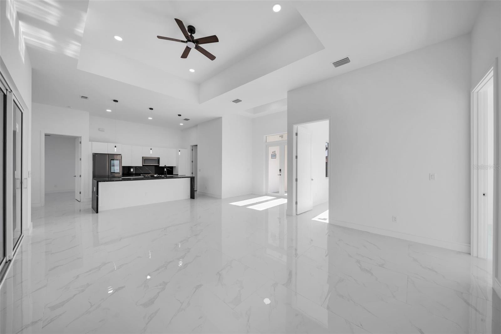 CAPE CORAL UNIT 83 BLK 5158 PB 23 PG 50 LOTS 12 + - Residential