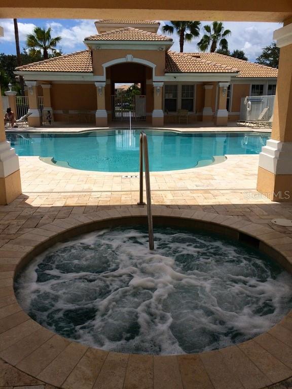 GOLFVIEW AT HUNTERS CREEK PH 01 - Residential Lease