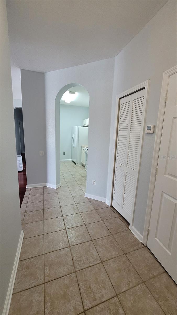 GOLFVIEW AT HUNTERS CREEK PH 01 - Residential Lease