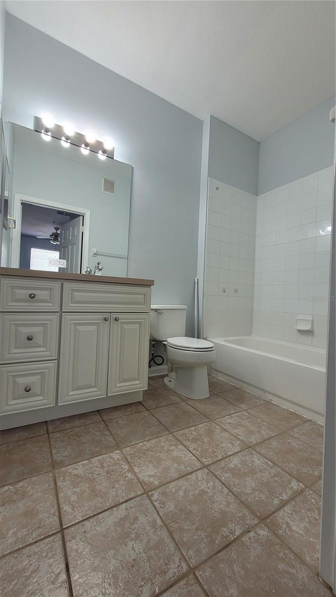 GOLFVIEW AT HUNTERS CREEK PH 01 - Residential Lease