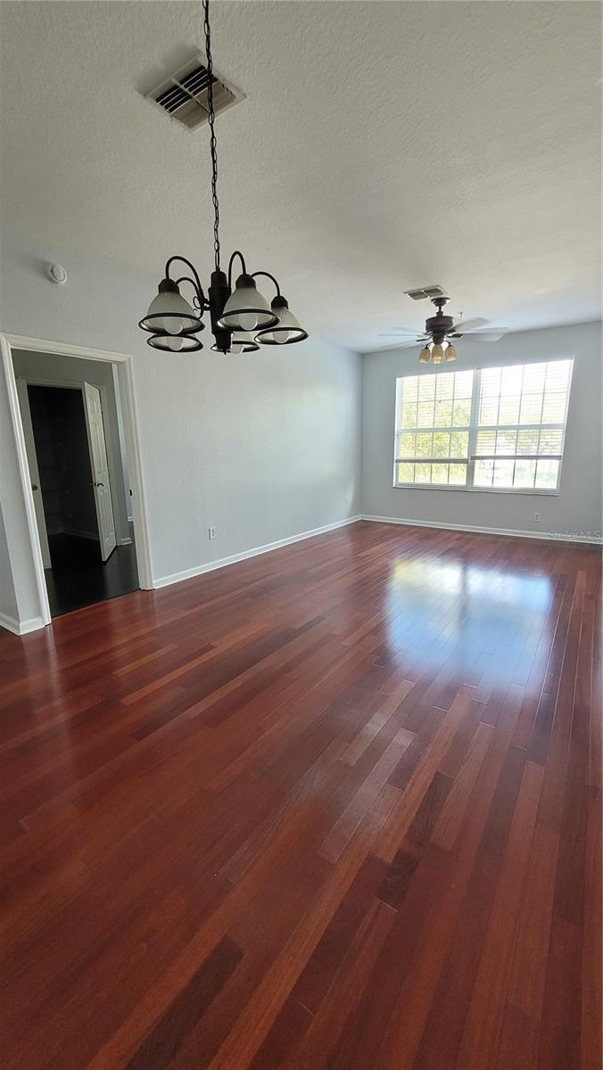 GOLFVIEW AT HUNTERS CREEK PH 01 - Residential Lease