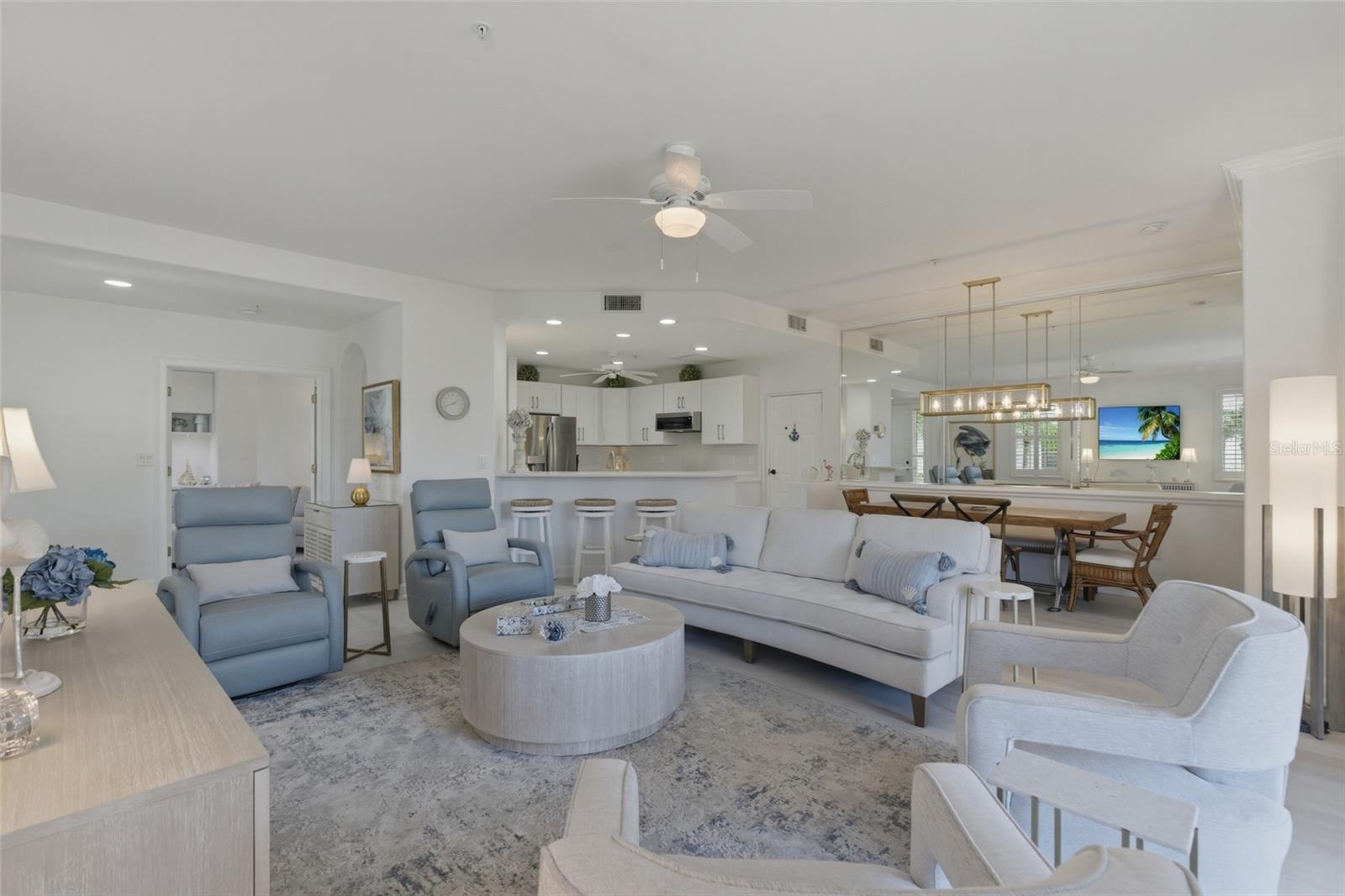 EMERALD ISLE CONDO - Residential