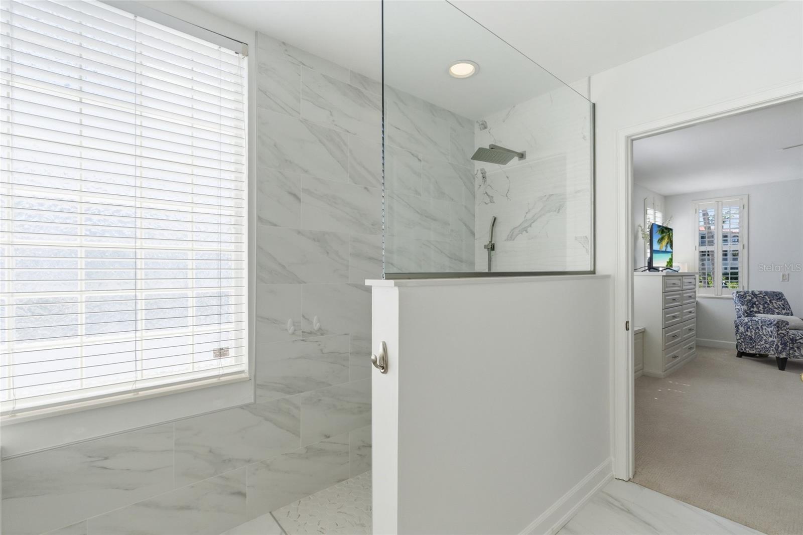 EMERALD ISLE CONDO - Residential