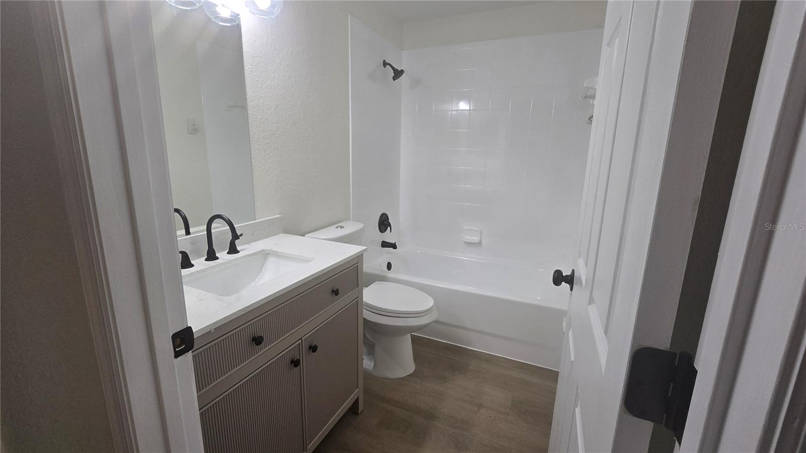 HOLLY STREET SUB - Residential