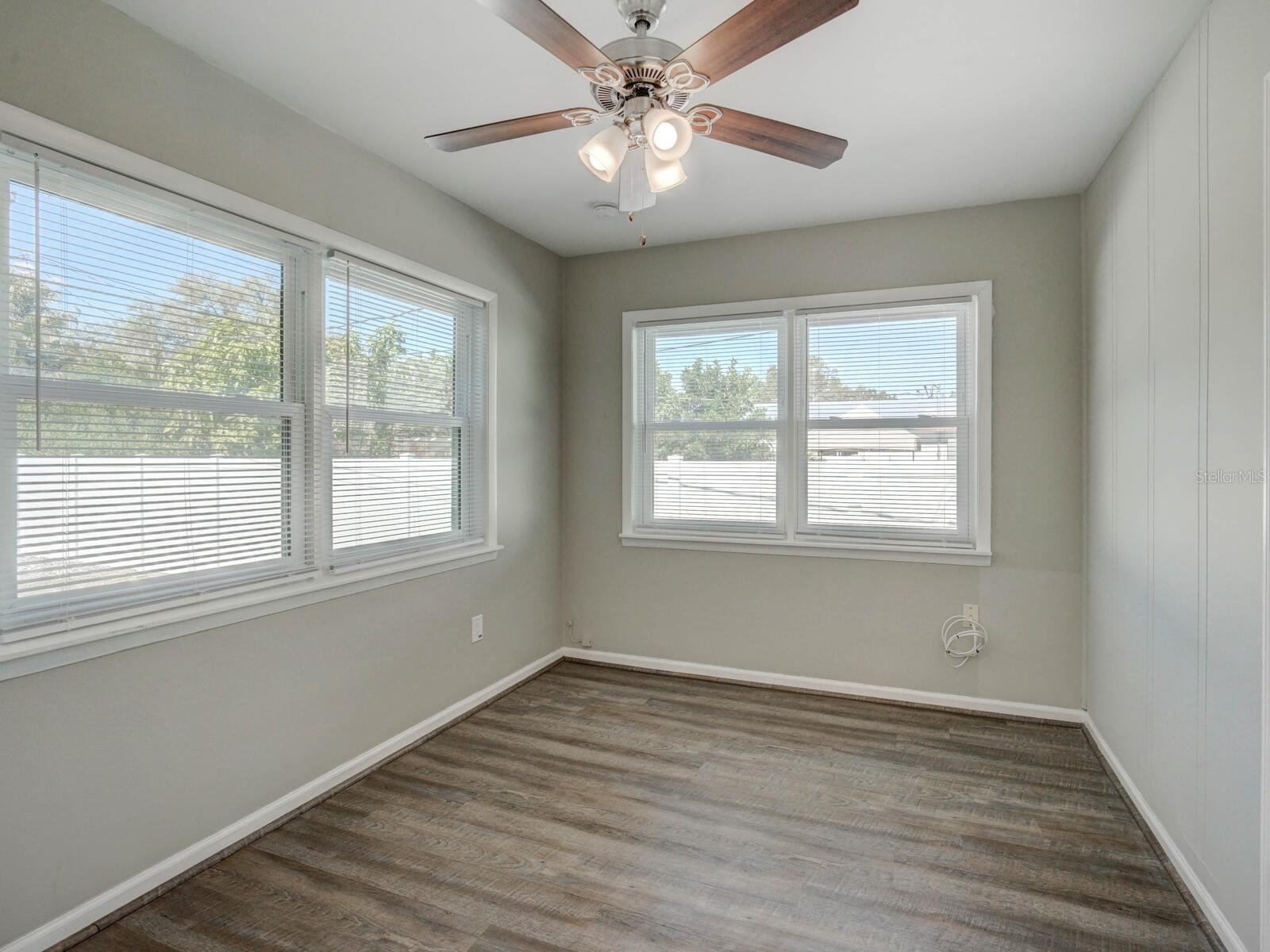 DUNEDIN ISLES COUNTRY CLUB - Residential