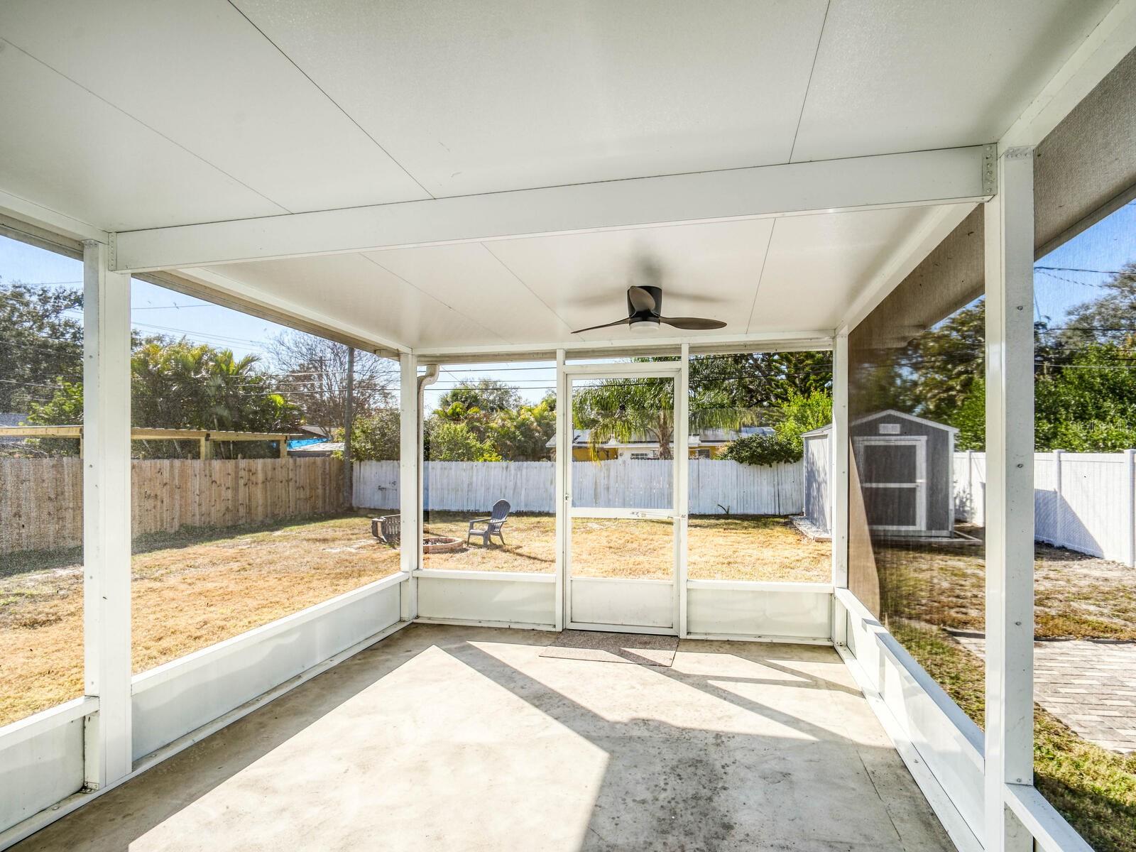 DUNEDIN ISLES COUNTRY CLUB - Residential