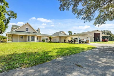 A home in EUSTIS