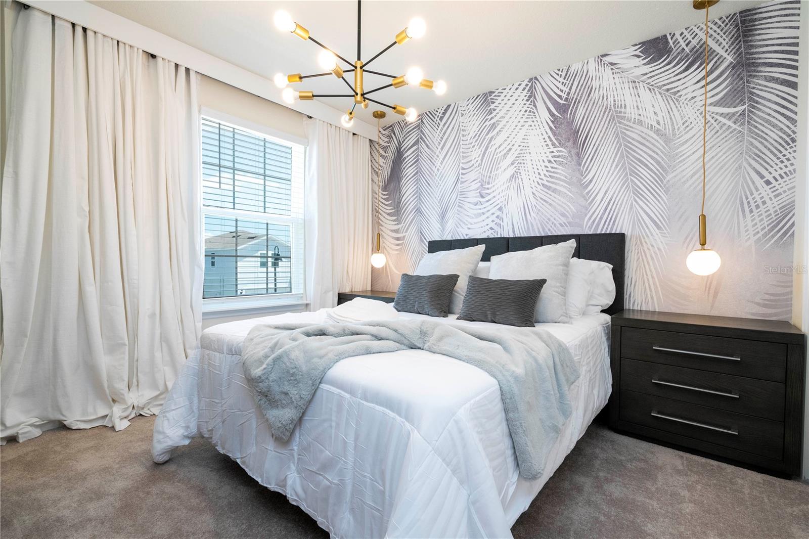 WINDSOR ISLAND RESIDENCE PH 3 - Residential