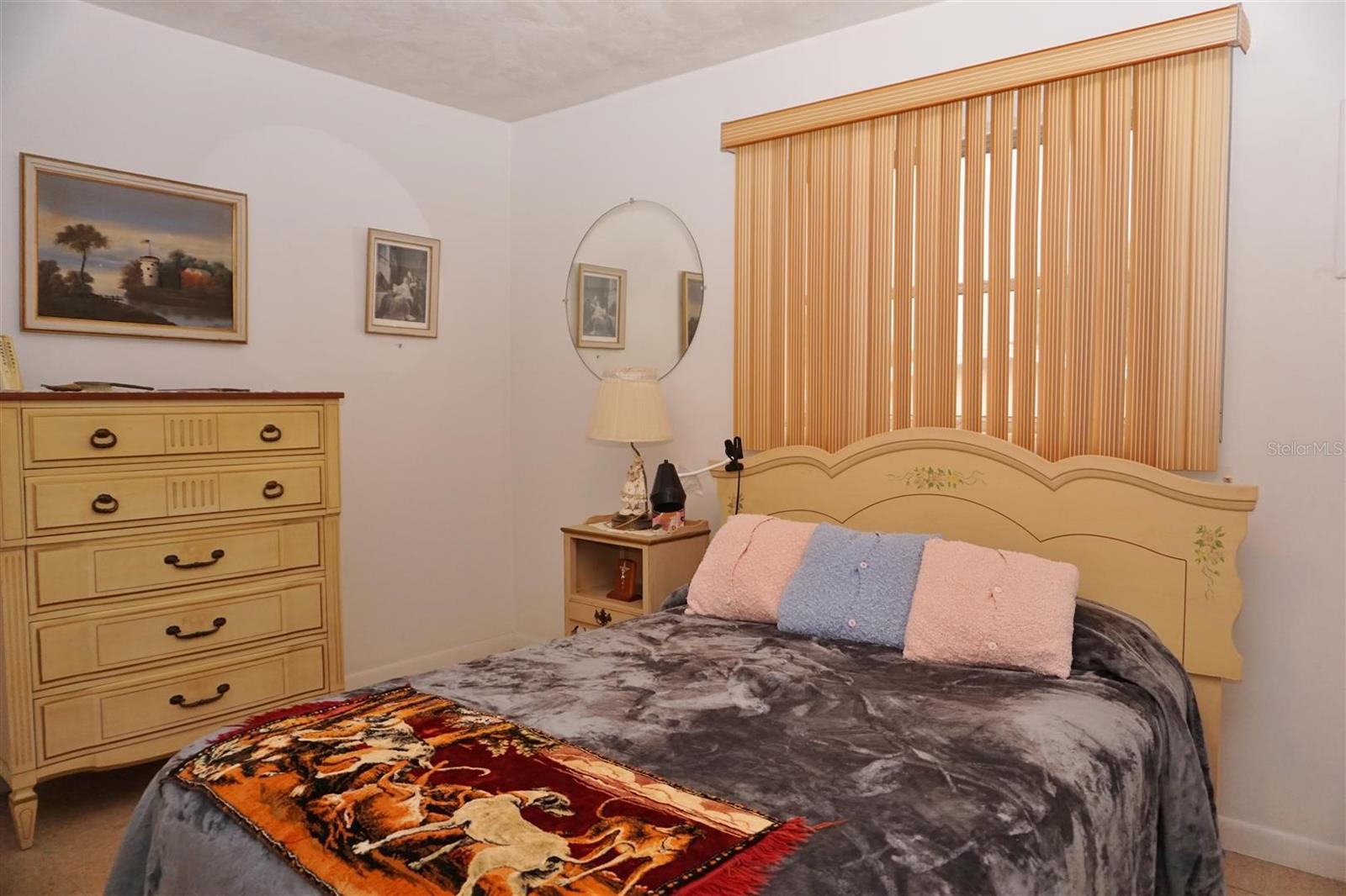 BEVERLY HILLS UNIT 02 - Residential