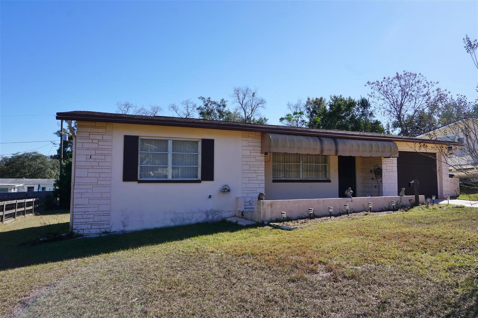 BEVERLY HILLS UNIT 02 - Residential