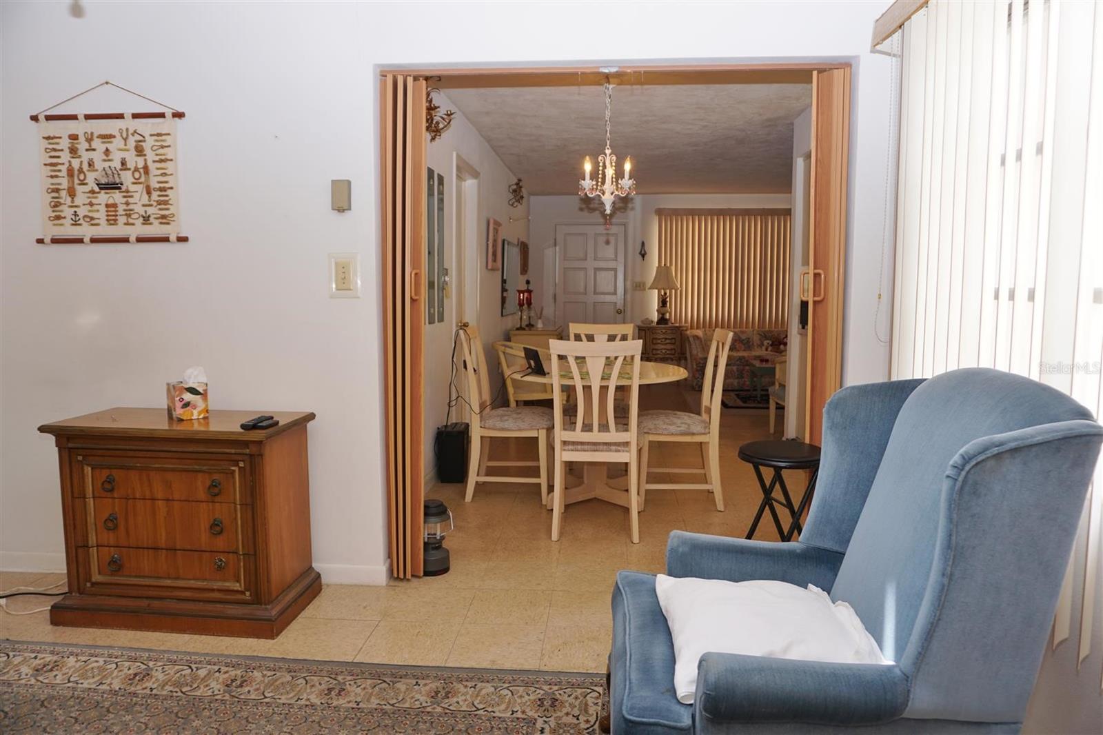 BEVERLY HILLS UNIT 02 - Residential