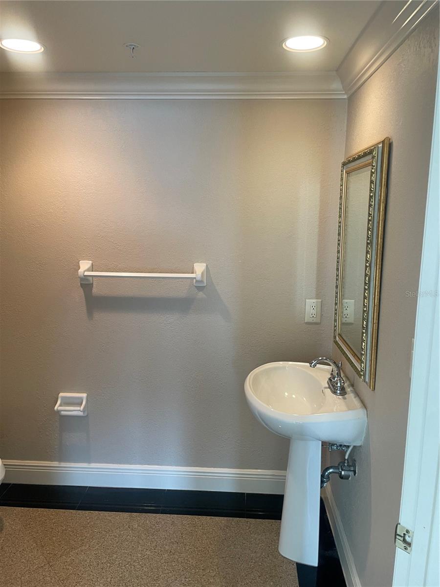 GRANDE ON SAND KEY CONDO - Residential Lease
