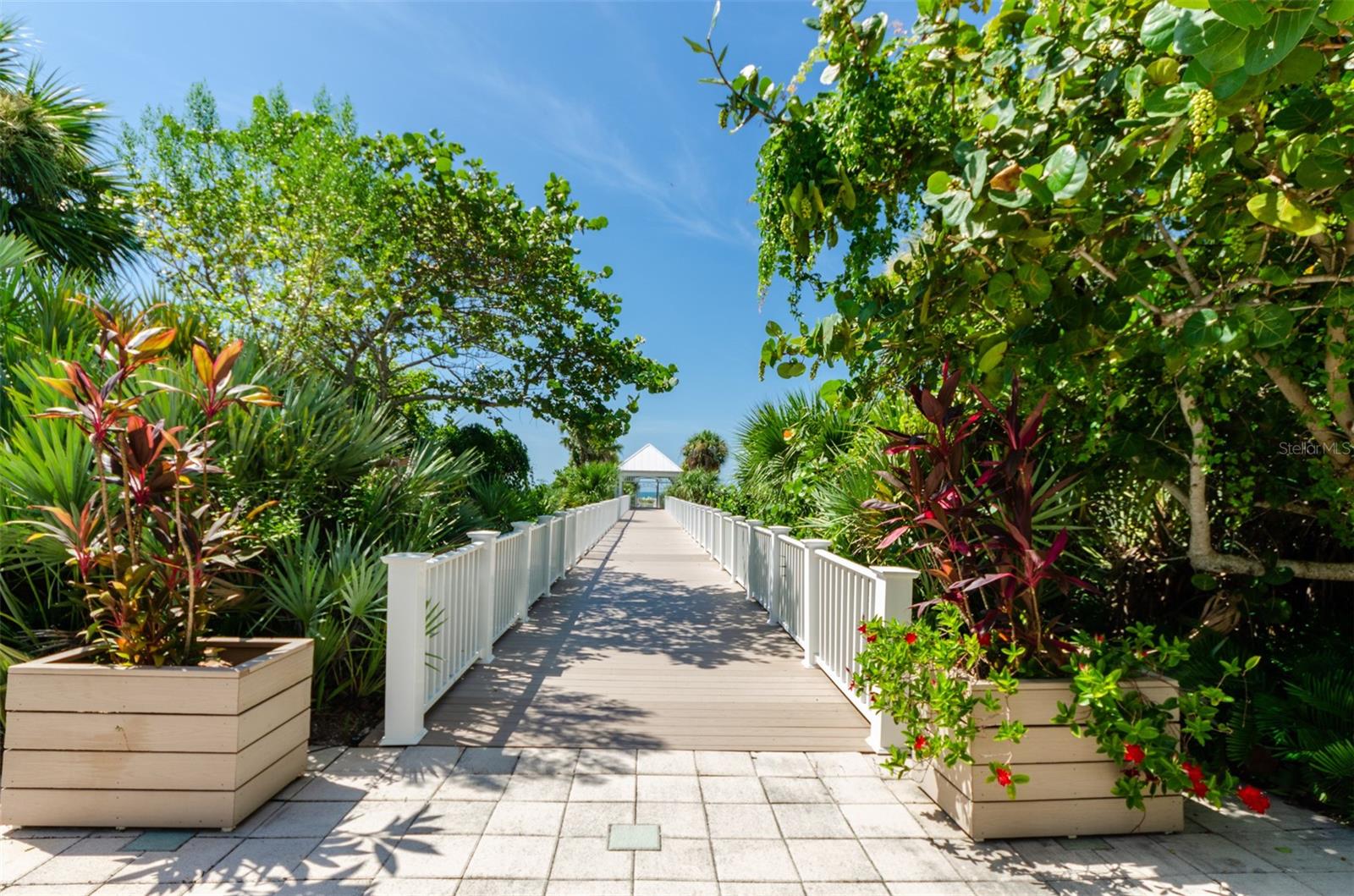 GRANDE ON SAND KEY CONDO - Residential Lease