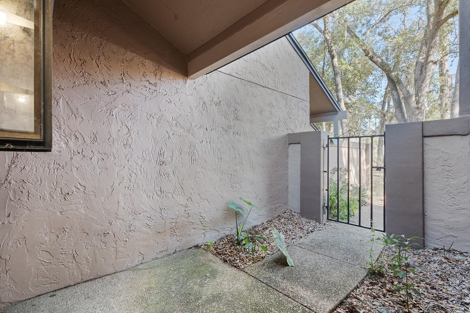 VILLAGE TWNHMS A CONDO - Residential