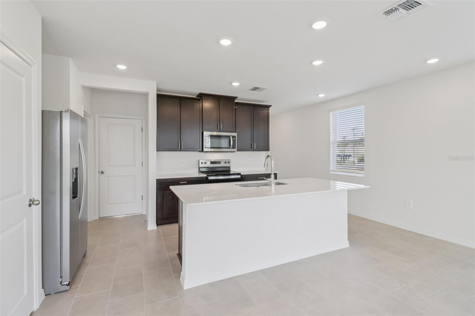 THE RESERVE AT HAMMOCK OAKS - Residential