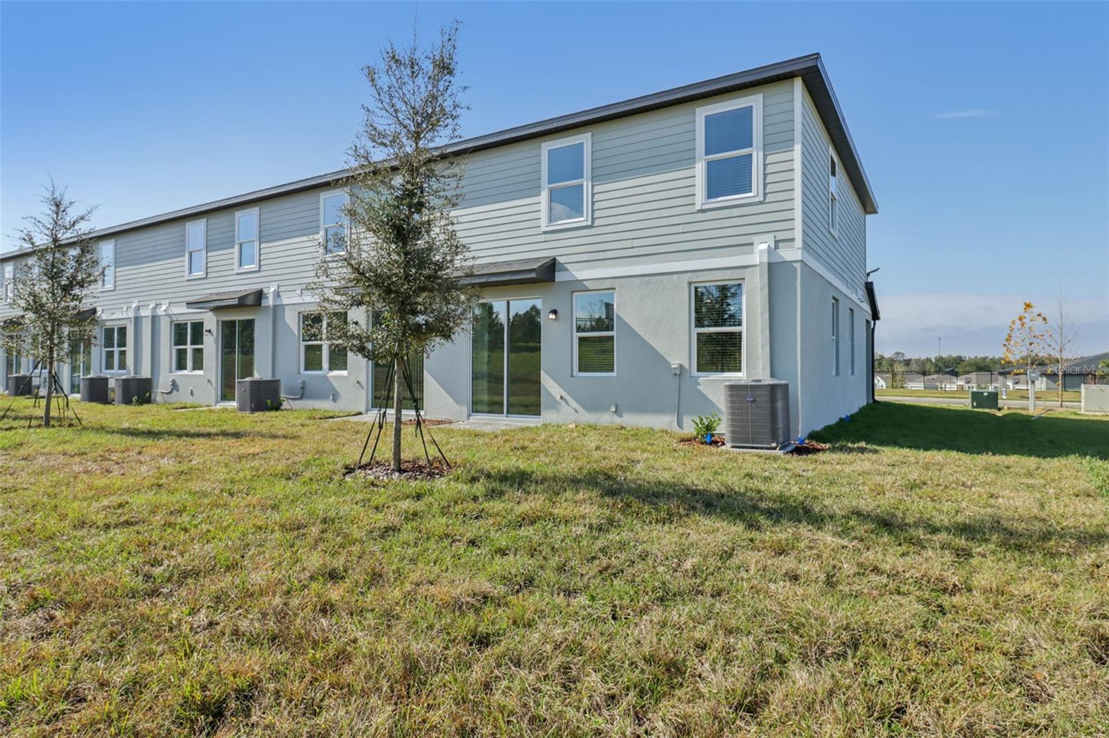 THE RESERVE AT HAMMOCK OAKS - Residential