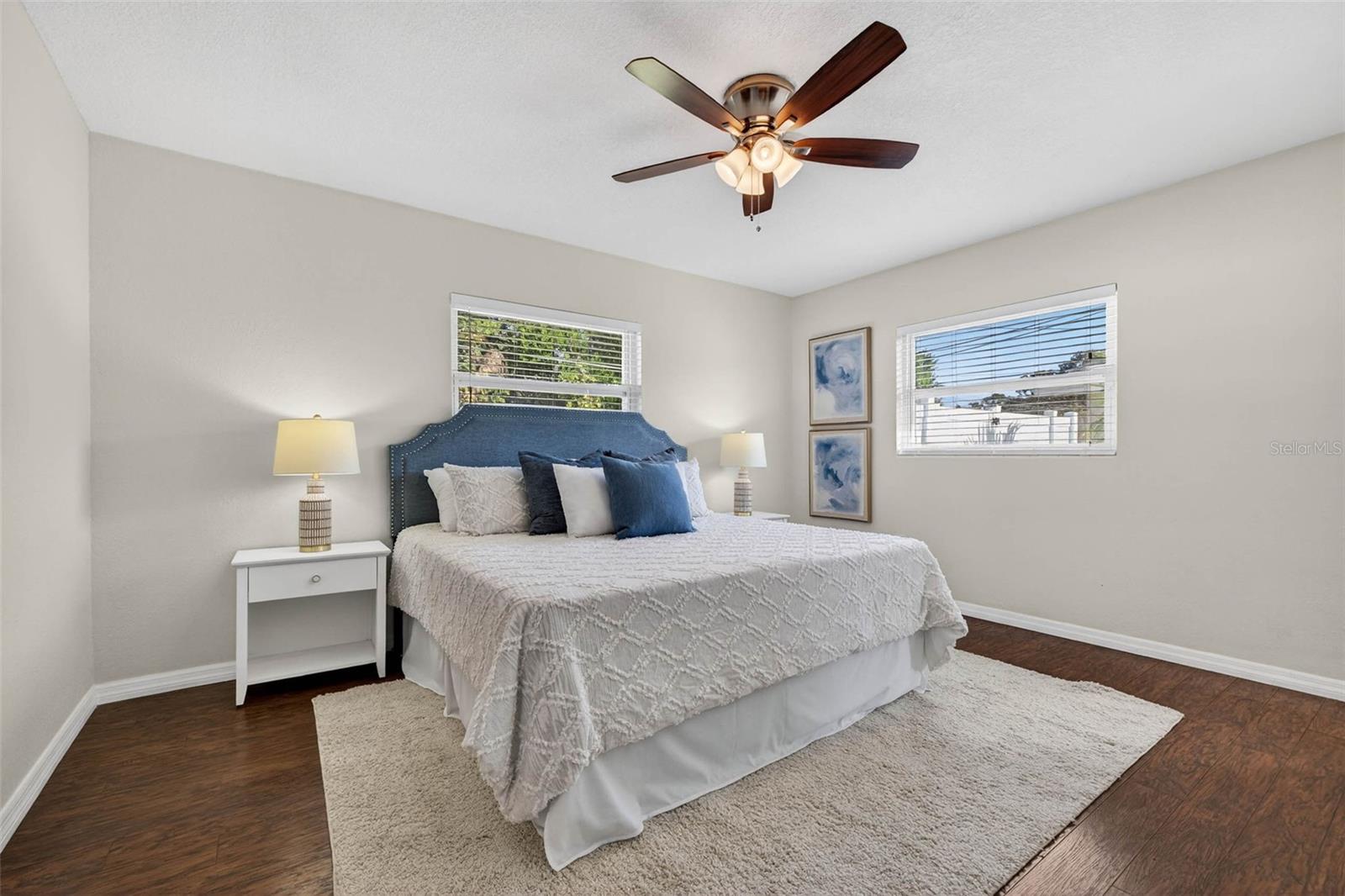 OAK LAKE ESTATES - Residential