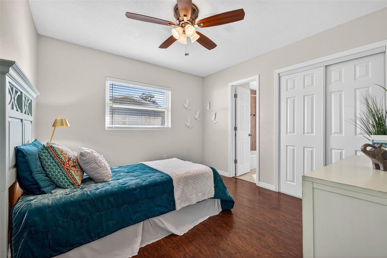 OAK LAKE ESTATES - Residential