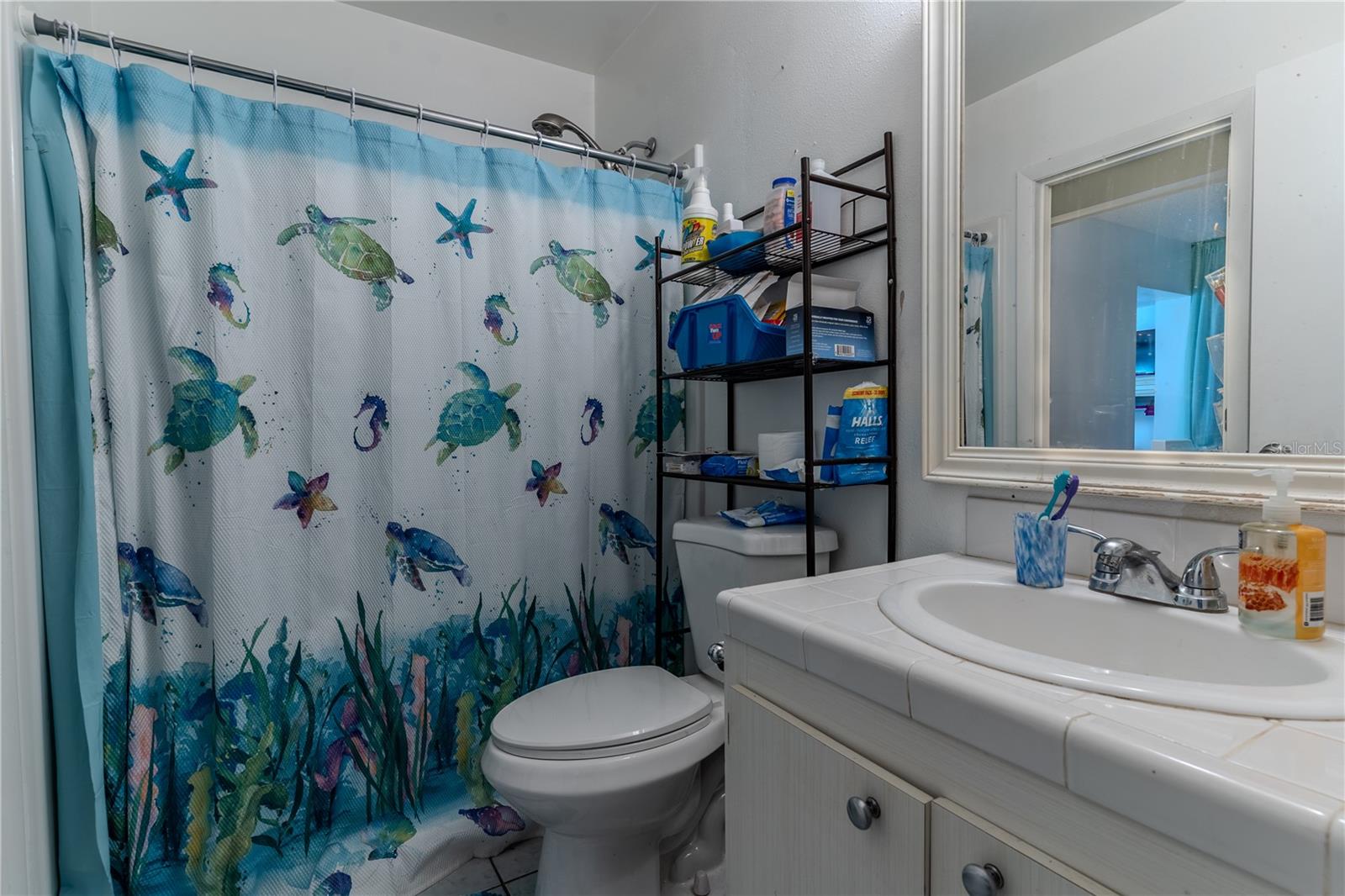 LEISURE LAKES SEC 04 - Residential