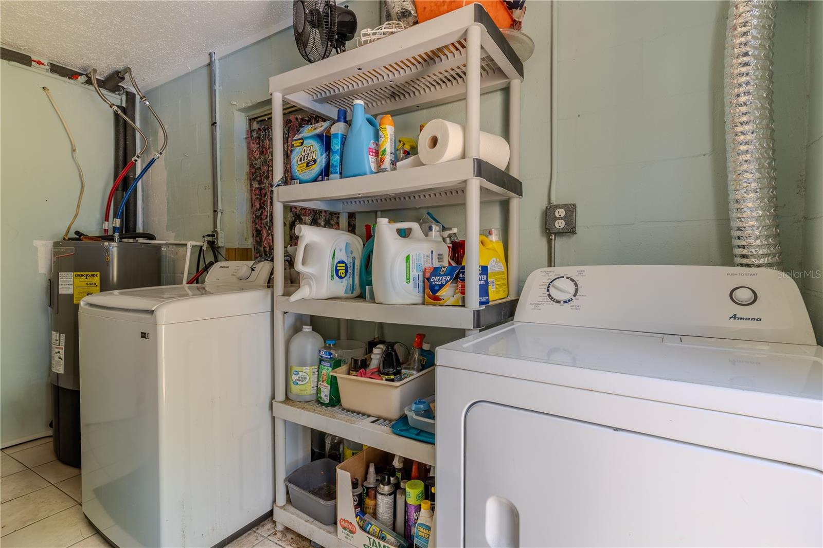 LEISURE LAKES SEC 04 - Residential