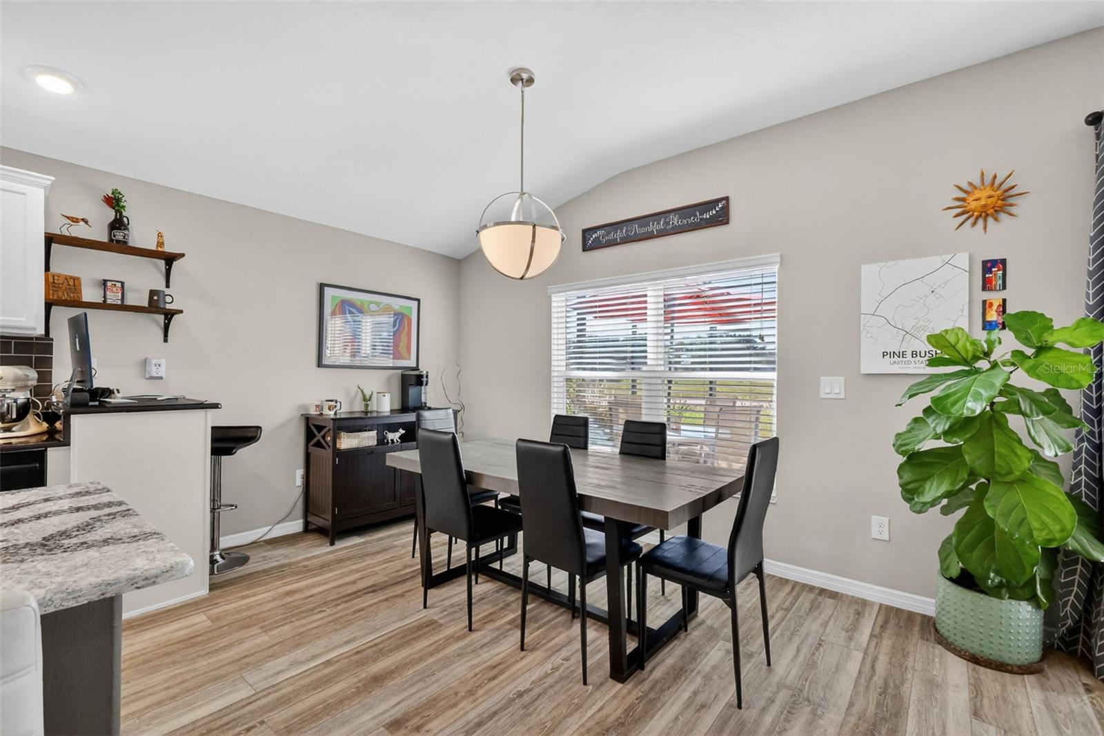 ARLINGTON RIDGE - Residential