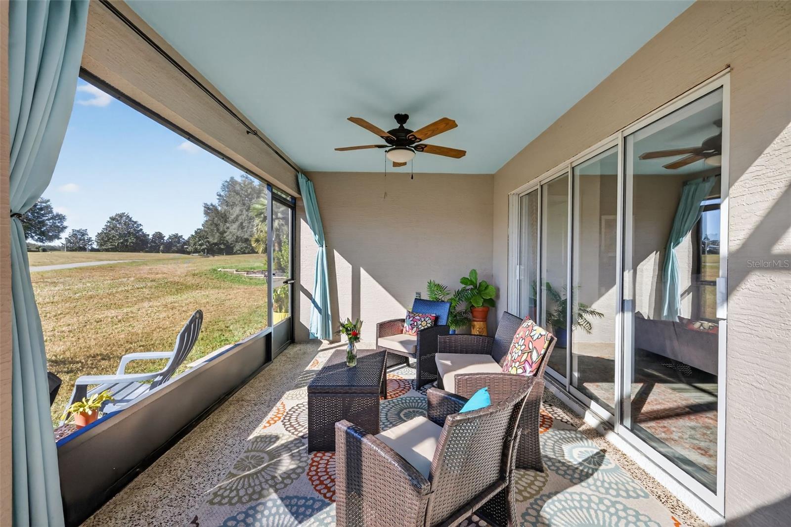 ARLINGTON RIDGE - Residential