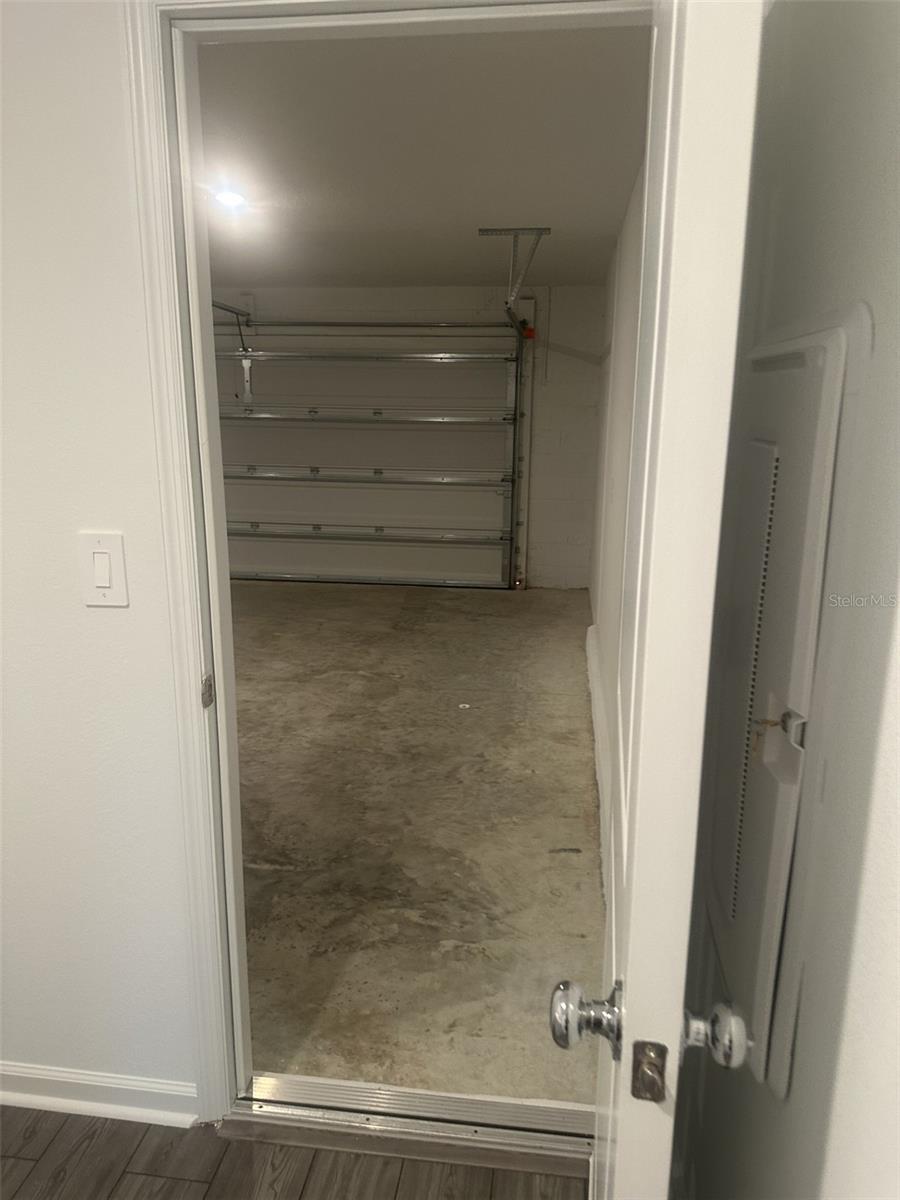 MARION OAKS UN 12 - Residential Lease