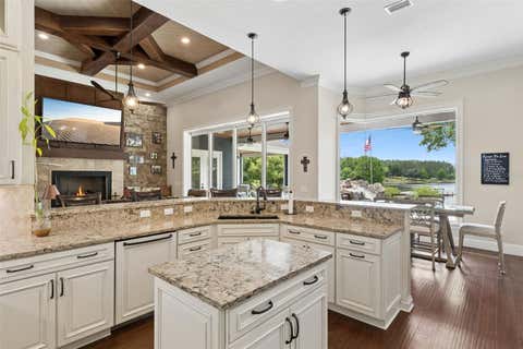 Tiny photo for 22621 Shady Branch Way, Eustis, FL 32736 (MLS # G5111635)